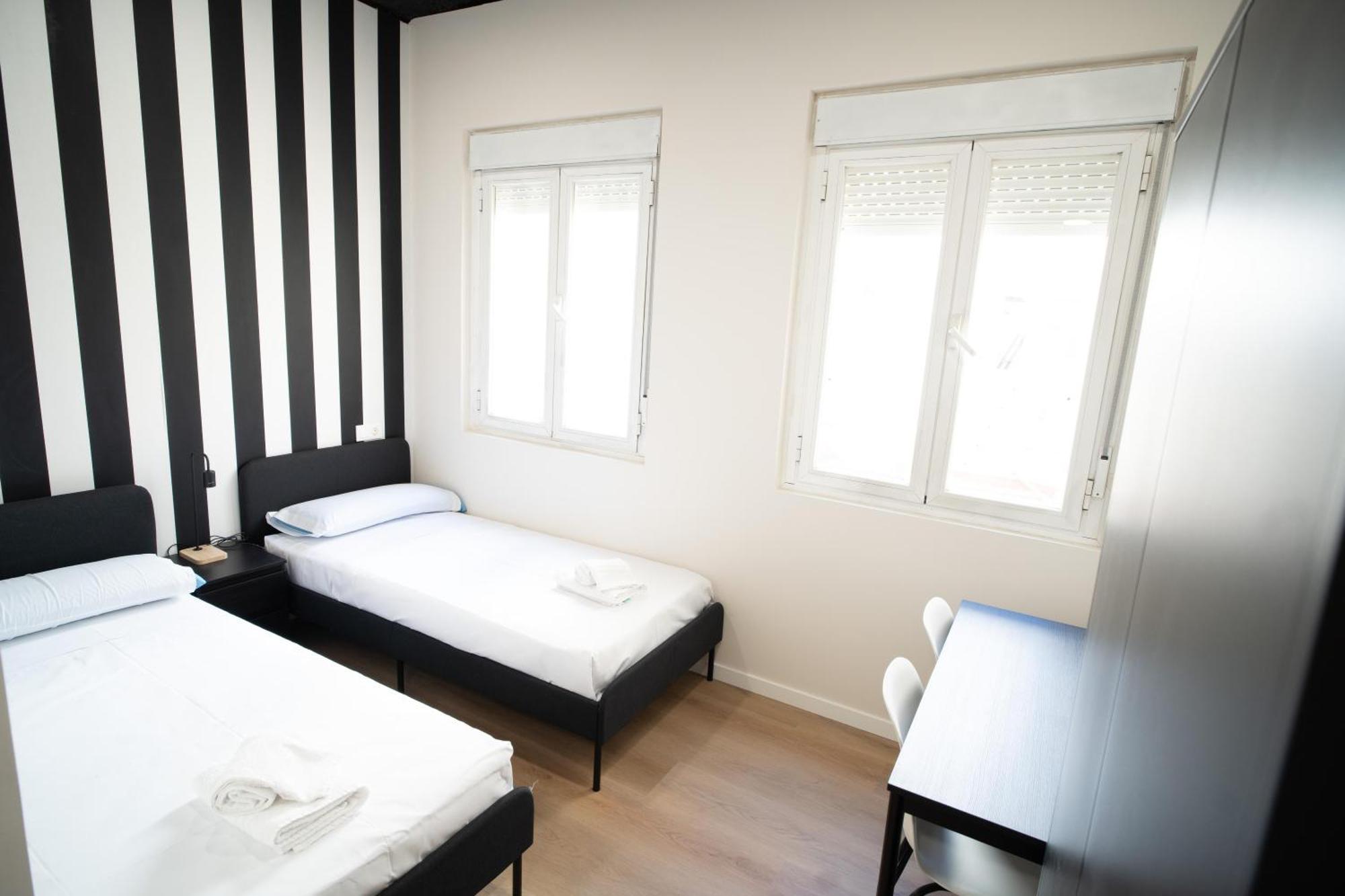 Double Room Private Bathroom