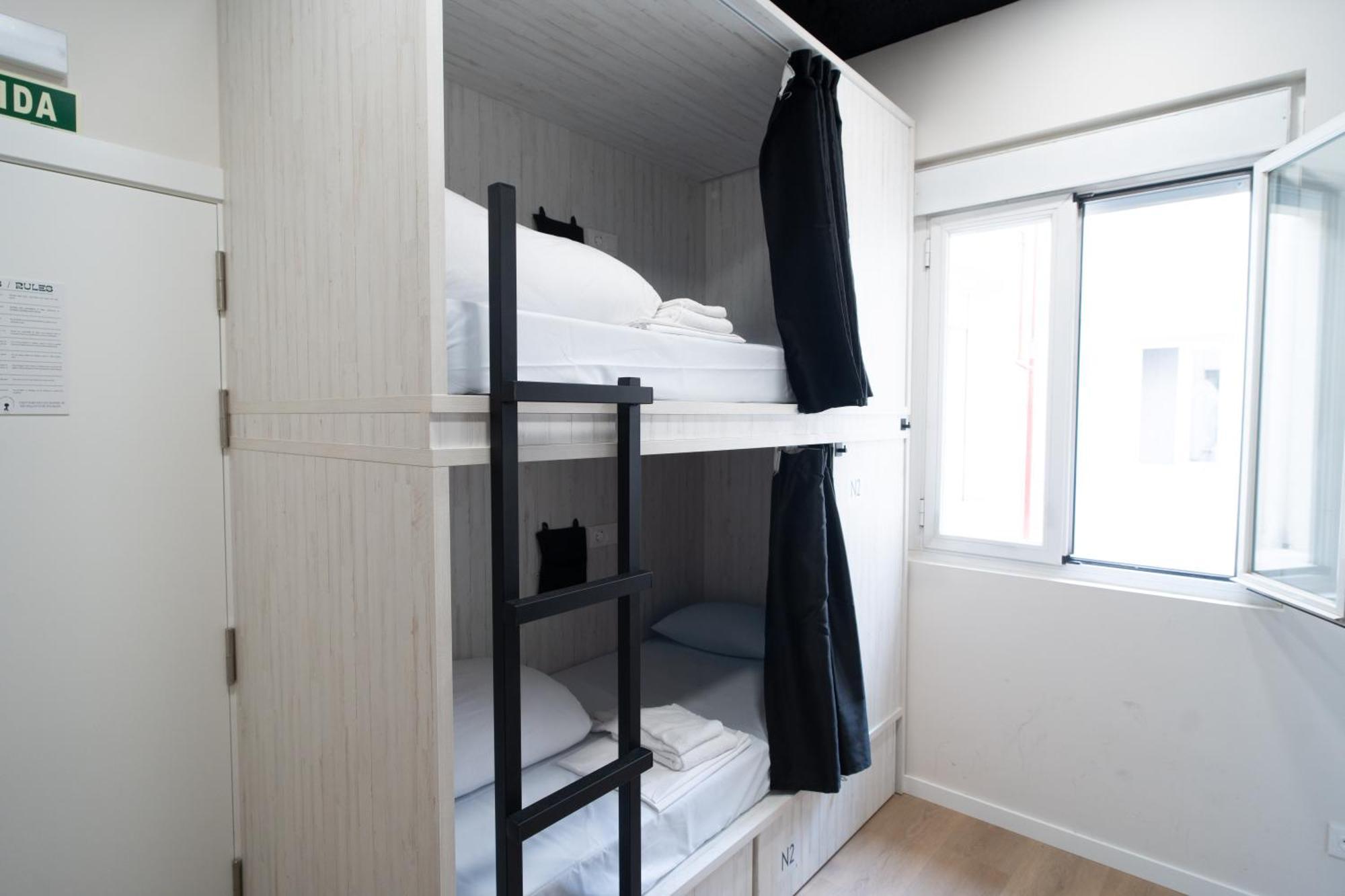4-Bed Mixed Dormitory Room